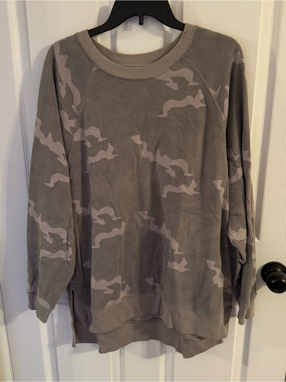 American Eagle Outfitters Taupe Camo Crewneck Sweatshirt